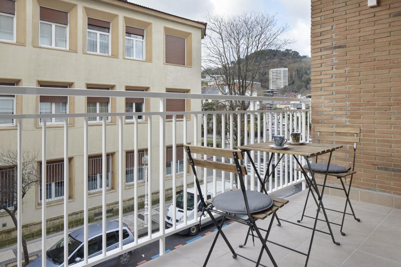 Kimu - Basque Stay Сан-Себастьян Экстерьер фото